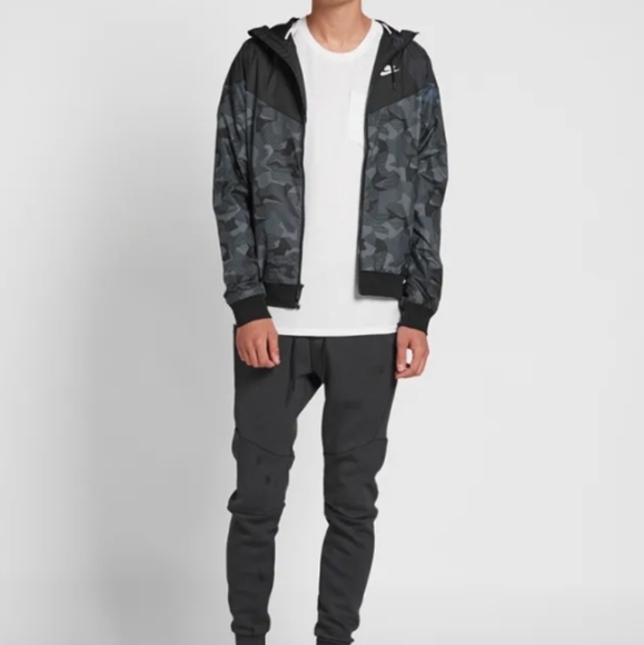 Nike Camo BADLANDS WINDRUNNER Jacket windbreaker mens sz L 823369-010 - Picture 6 of 11